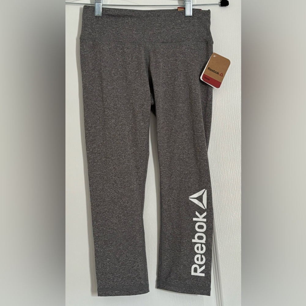 NWT Reebok Skinny Capri Leggings